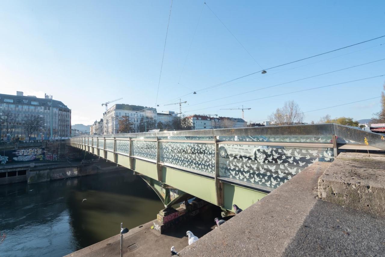 An Der Donau, 10 Minuten Ins Zentrum, Klimaanlage Wina Bagian luar foto
