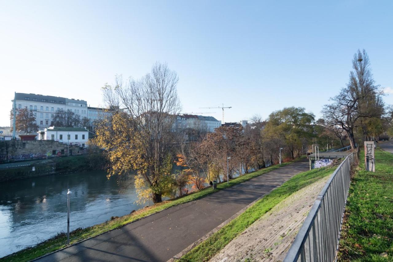 An Der Donau, 10 Minuten Ins Zentrum, Klimaanlage Wina Bagian luar foto